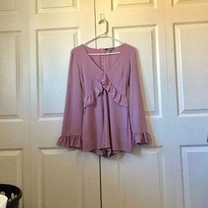 This is a lovely lilac blouse